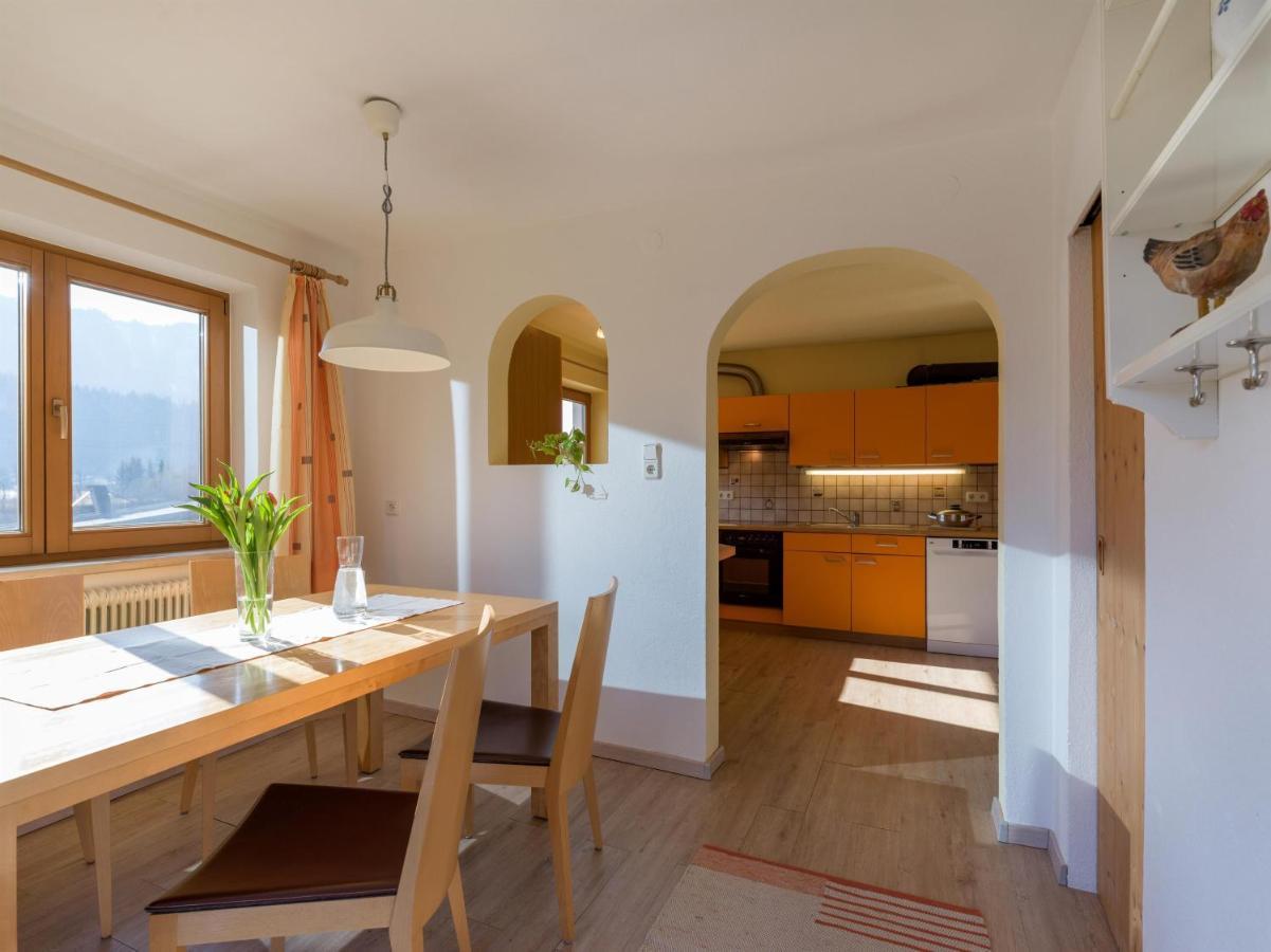Apartment Rabl Кирхбихл Стая снимка